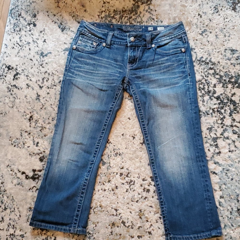 Miss Me blue capri,size 28